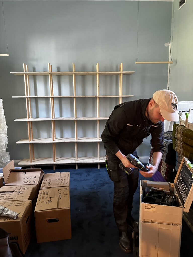 Anfertigung Reagl Leihbibliothek (1)